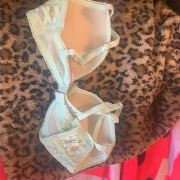 Bra - Picture 2 of 2
